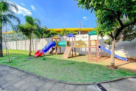 Apartamento à venda com 68m², 2 quartos e 1 vagaÁrea comum - Playground