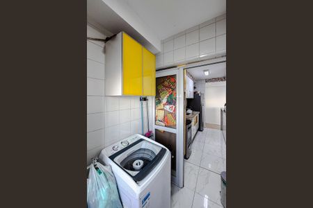 Apartamento à venda com 68m², 2 quartos e 1 vagaÁrea de Serviço