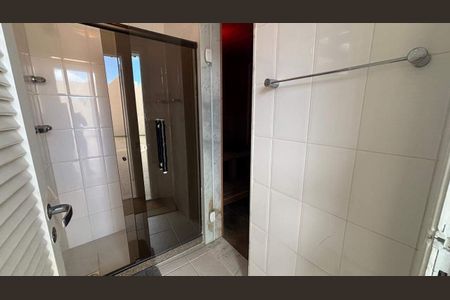 Casa à venda com 450m², 4 quartos e 3 vagas