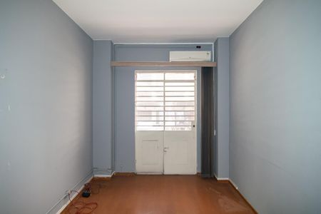 Apartamento para alugar com 92m², 3 quartos e sem vaga