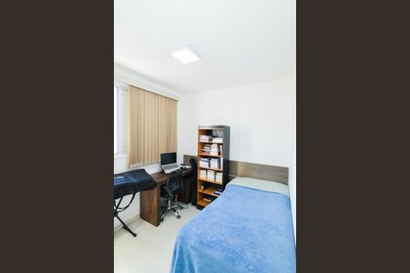 Apartamento à venda com 65m², 3 quartos e 1 vagaQuarto 2