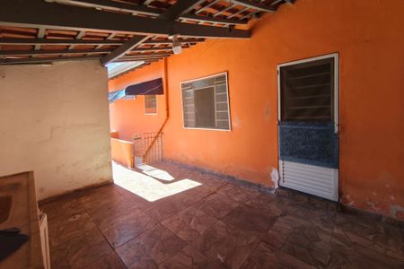 Casa para alugar com 130m², 3 quartos e 1 vagaÁrea de Serviço