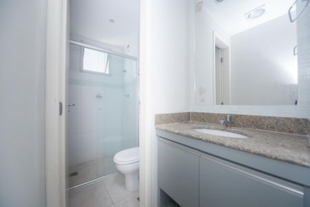 Apartamento à venda com 85m², 3 quartos e 2 vagasBanheiro Social