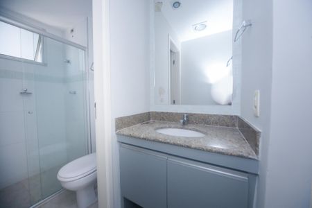 Apartamento à venda com 85m², 3 quartos e 2 vagasBanheiro Social