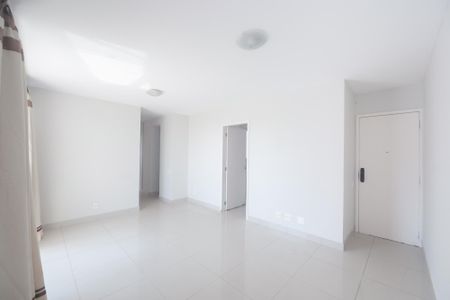 Apartamento à venda com 85m², 3 quartos e 2 vagassala
