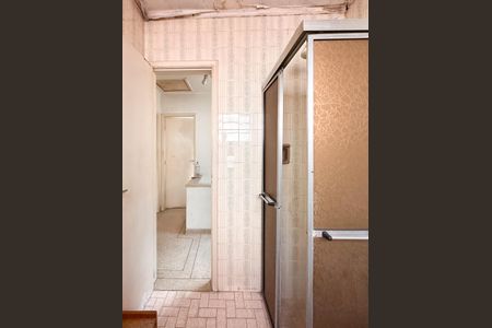 Casa para alugar com 250m², 5 quartos e 2 vagasBanheiro Social 1