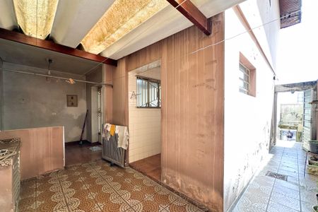 Casa para alugar com 250m², 5 quartos e 2 vagasQuintal