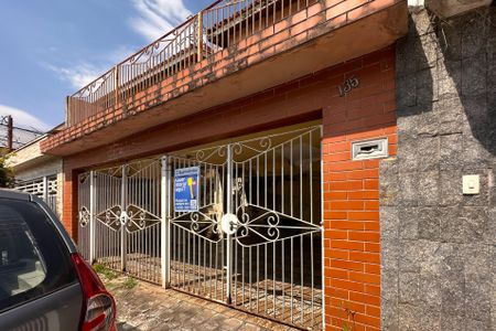 Casa para alugar com 250m², 5 quartos e 2 vagasFachada