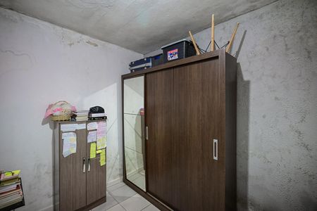 Casa à venda com 250m², 6 quartos e 4 vagasQuarto 2 da  Casa 3