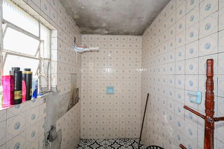 Casa à venda com 250m², 6 quartos e 4 vagasBanheiro da Casa 1