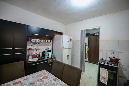Casa à venda com 250m², 6 quartos e 4 vagasCozinha da Casa 3