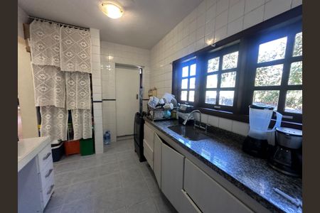 Casa de condomínio para alugar com 150m², 1 quarto e 2 vagasCozinha