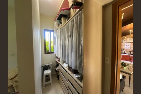 Casa de condomínio para alugar com 150m², 1 quarto e 2 vagasCloset da suíte