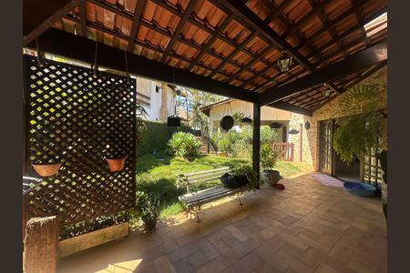 Casa de condomínio para alugar com 150m², 1 quarto e 2 vagasQuintal