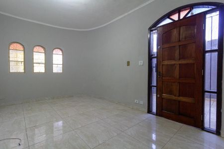 Sala de casa para alugar com 3 quartos, 180m² em Jardim Santa Maria, São Paulo