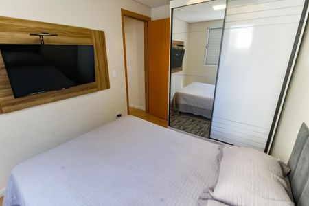 Apartamento à venda com 43m², 2 quartos e 1 vagaQuarto 2