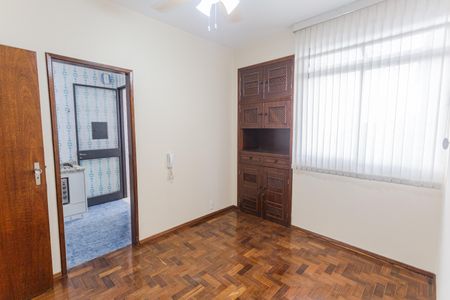 Apartamento para alugar com 100m², 3 quartos e 1 vagaCopa