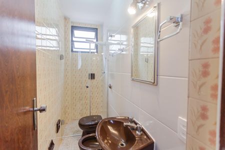 Apartamento para alugar com 100m², 3 quartos e 1 vagaBanheiro da Suíte