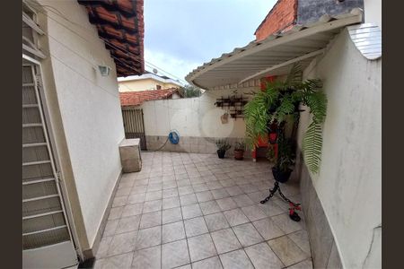 Casa à venda com 3 quartos, 224m² em Jardim Umarizal, São Paulo