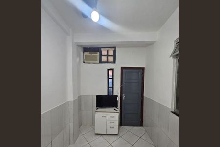 Cozinha de casa para alugar com 3 quartos, 120m² em Itapuã, Salvador