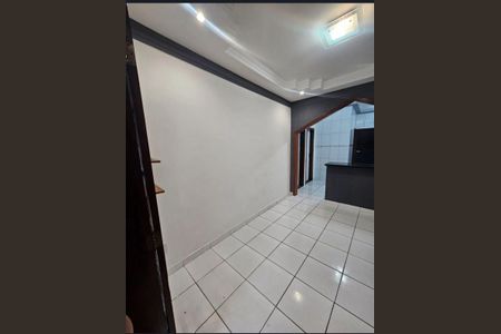 Sala de casa para alugar com 3 quartos, 120m² em Itapuã, Salvador