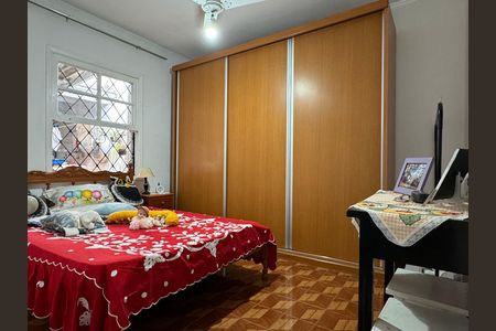 Casa à venda com 152m², 2 quartos e 2 vagas