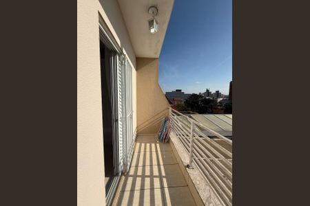 Casa à venda com 112m², 3 quartos e 2 vagasVaranda
