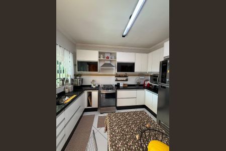 Casa à venda com 112m², 3 quartos e 2 vagasCozinha
