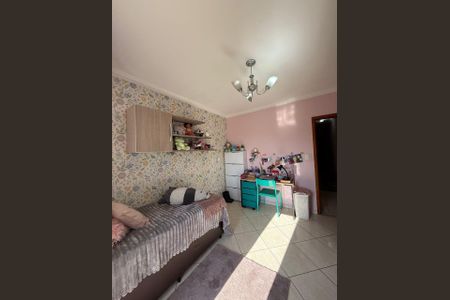 Casa à venda com 112m², 3 quartos e 2 vagasQuarto 