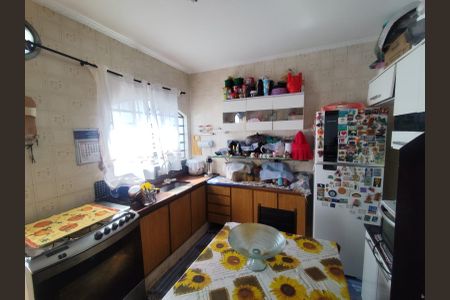Casa à venda com 120m², 3 quartos e 3 vagas Casa à venda com 120m², 3 quartos e 3 vagasCozinha