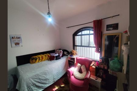 Casa à venda com 120m², 3 quartos e 3 vagas Casa à venda com 120m², 3 quartos e 3 vagasQuarto