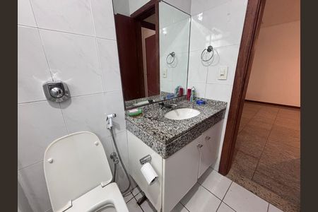 Apartamento para alugar com 102m², 2 quartos e 2 vagas Apartamento para alugar com 102m², 2 quartos e 2 vagasBanheiro