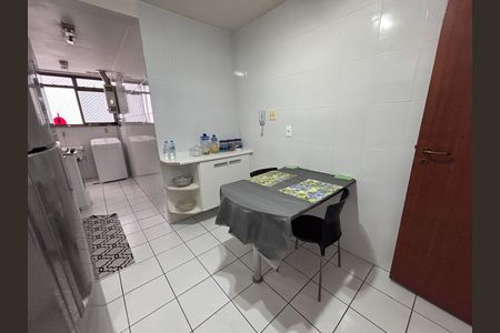 Apartamento para alugar com 102m², 2 quartos e 2 vagas Apartamento para alugar com 102m², 2 quartos e 2 vagasCozinha