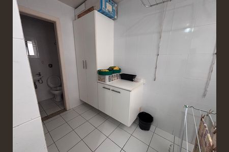 Apartamento para alugar com 102m², 2 quartos e 2 vagas Apartamento para alugar com 102m², 2 quartos e 2 vagasÁrea de Serviço