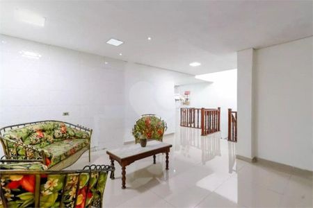 Casa à venda com 4 quartos, 580m² em Vila Maria Alta, São Paulo