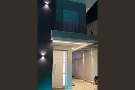 Casa à venda com 130m², 3 quartos e 2 vagas