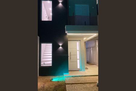 Casa à venda com 130m², 3 quartos e 2 vagas