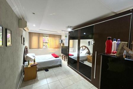 Casa à venda com 4 quartos, 400m² em Saúde, São Paulo