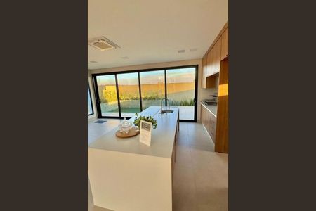 Casa à venda com 3 quartos, 225m² em Parque Residencial Vila União, Campinas