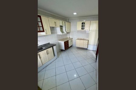 Casa à venda com 3 quartos, 90m² em Vila Valqueire, Rio de Janeiro