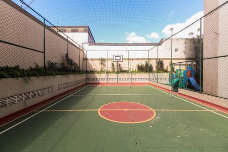 Apartamento à venda com 90m², 3 quartos e 1 vaga Apartamento à venda com 90m², 3 quartos e 1 vagaÁrea Comum
