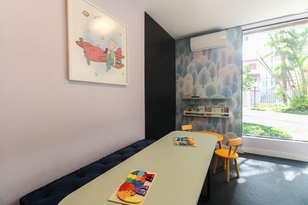 Apartamento à venda com 90m², 3 quartos e 1 vaga Apartamento à venda com 90m², 3 quartos e 1 vagaÁrea Comum