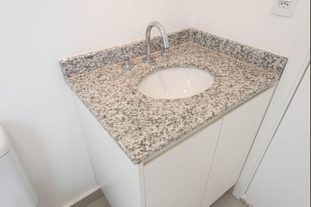 Apartamento à venda com 73m², 2 quartos e 1 vagaBanheiro da Suíte 1