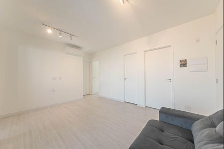 Apartamento à venda com 73m², 2 quartos e 1 vagaSala