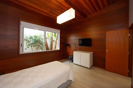 Casa à venda com 300m², 4 quartos e 2 vagasQUARTO1