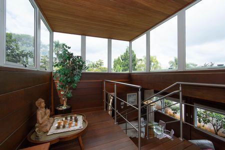 Casa à venda com 300m², 4 quartos e 2 vagasCIRCULACAO
