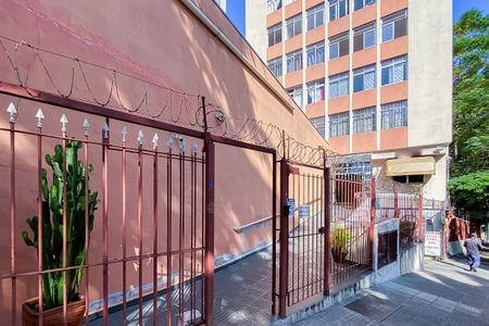 Apartamento à venda com 37m², 1 quarto e sem vagaFachada