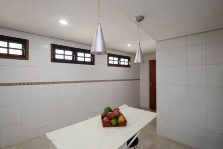 Casa à venda com 281m², 4 quartos e 5 vagasCozinha