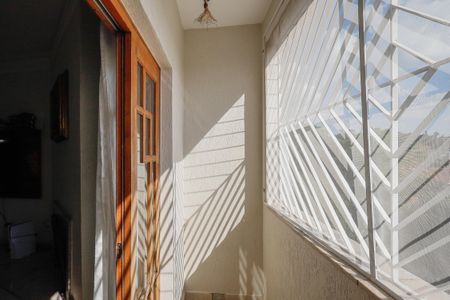 Casa à venda com 281m², 4 quartos e 5 vagasVaranda