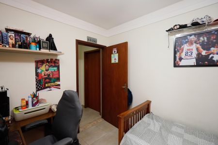 Casa à venda com 281m², 4 quartos e 5 vagasQuarto 2